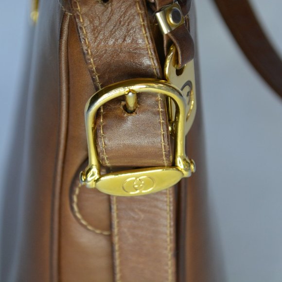 Gucci 1970's script logo leather shoulder bag - Picture 4 of 10